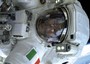 Parmitano passeggia nello spazio: e' il primo italiano di sempre