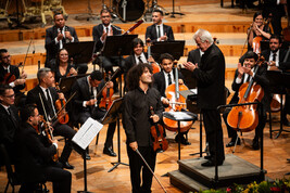 El violinista italiano actuó junto a la Orquesta Simón Bolívar.