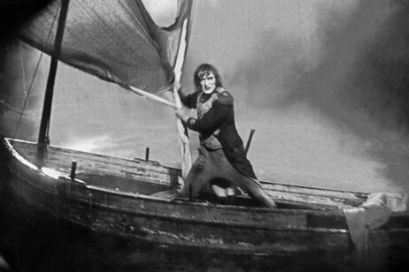 Una emblemática escena de 'Napoleón' (1927) del italiano Abel Gance. Un clásico del cine mudo