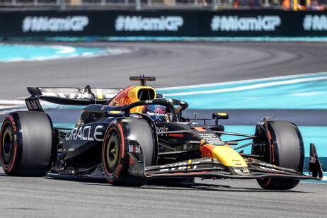 Verstappen ganó la Sprint Race y también celebró la pole en Miami