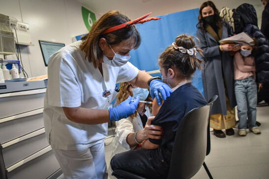 Llamado a vacunarse en Italia, aumentan los casos de sarampión de modo alarmante.