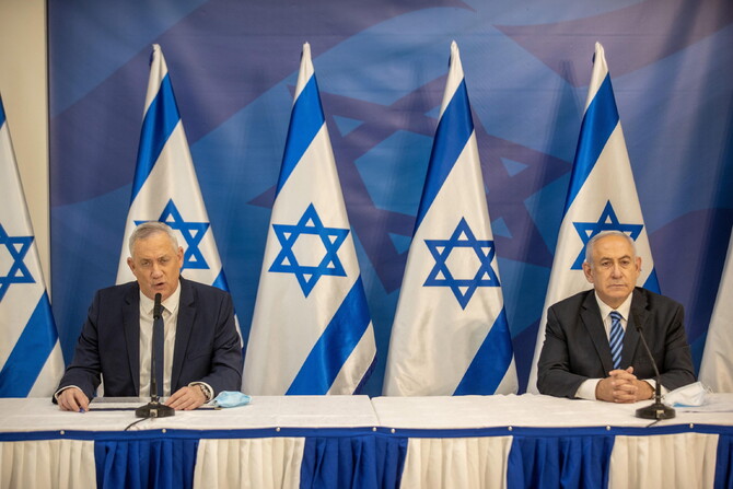 Benjamin Netanyahu e Benny Gantz in una foto del 2020
