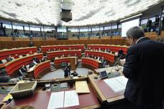 Trentino: Consiglio,discussione bilancio