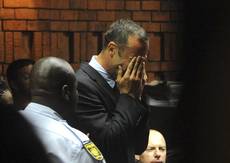 Pistorius in lacrime in tribunale