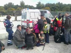 Migranti soccorsi su barcone in Calabria