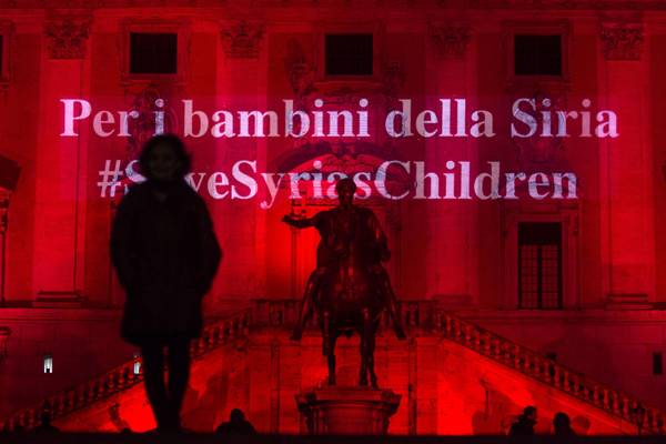 Campidoglio illuminato per i bambini della Siria