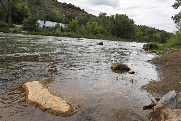 Emergenza ambientale Colorado, rifiuti minerari in fiume
