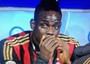 Mario Balotelli piange in panchina durante Napoli-Milan, coi rossoneri ancora sconfitti