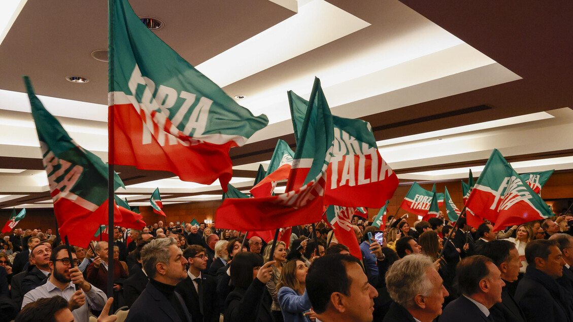 Congreso de Forza Italia en Roma (ANSA)