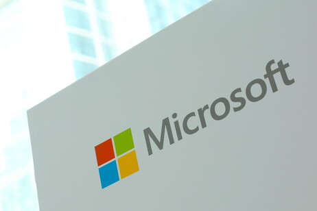 L'Ue chiede a Microsoft informazioni sui rischi dell'IA