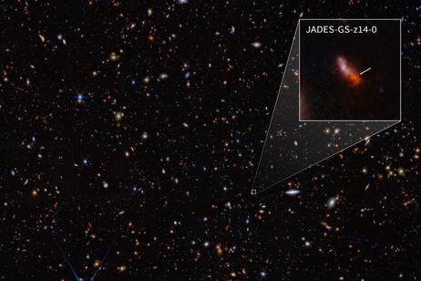 Imagen en infrarrojo de la galaxia más antigua conocida