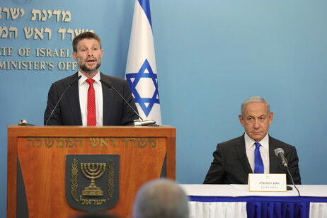 Bezalel Smotrich junto a Benjamin Netanyahu.