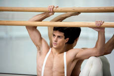 Italian ballet star Roberto Bolle to receive UNESCO medal