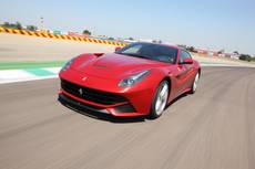 Auto: Ferrari, F12 berlinetta dell'anno