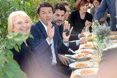 Il pranzo di Renzi, poi riparte per Roma