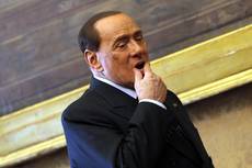 Berlusconi a Fi: 'No a  egoismi, momento grave'