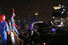 Andrew Garfield e Emma Stone a Singapore per l'Earth Hour